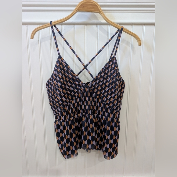 Anthropologie mesh v-neck ruffled tank top Size M - Picture 6 of 6